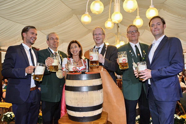 Schuefest2014   176.jpg